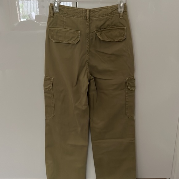 Green cargo pants, almost new - Picture 4 of 4